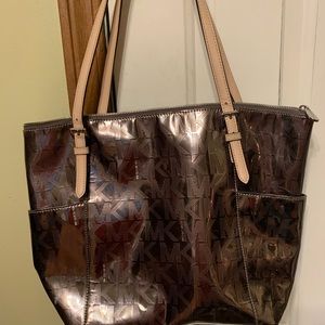 PRICE DROP Michael Kors purse